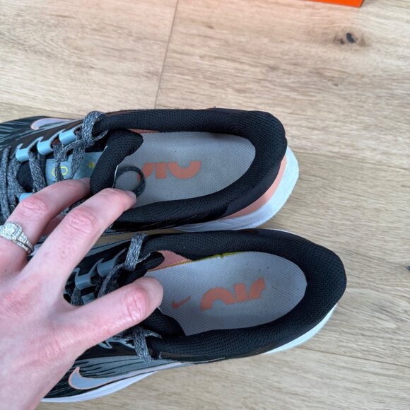 Nike Womens Winflo 9 Road Running Shoes Size 11 Black Peach Pink Active Athletic - Picture 9 of 16